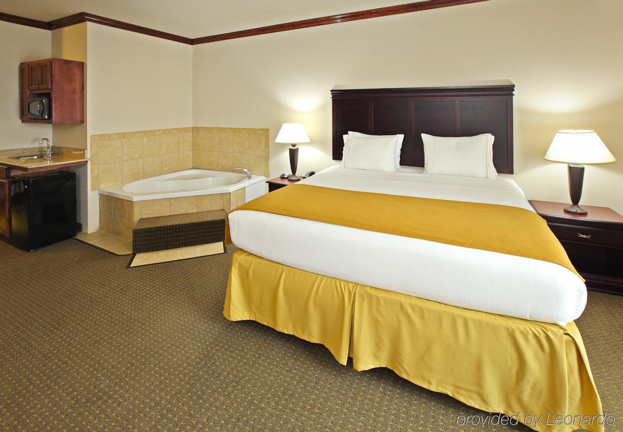 Holiday Inn Express Hotel & Suites Sherman Highway 75 By Ihg Δωμάτιο φωτογραφία