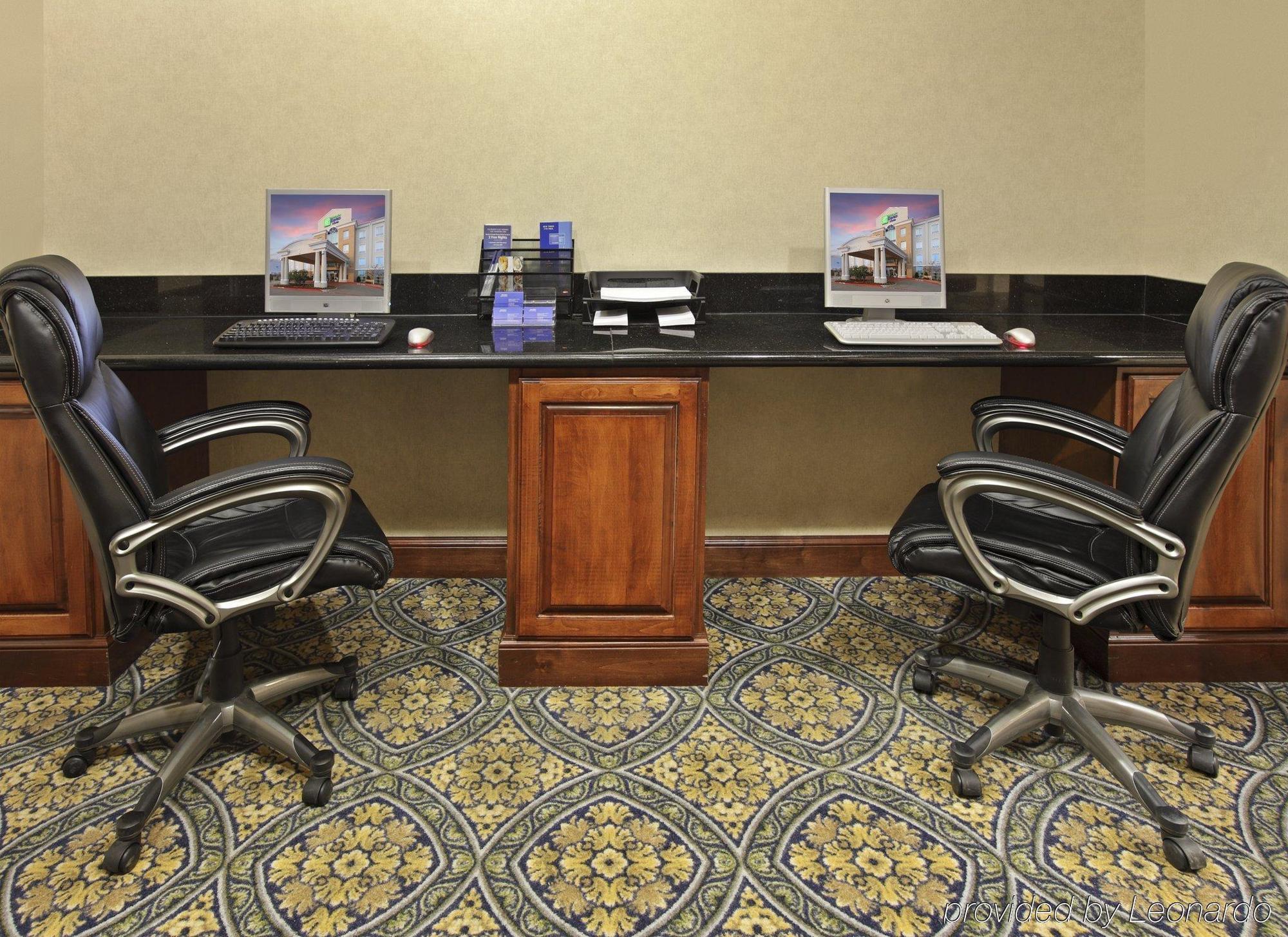 Holiday Inn Express Hotel & Suites Sherman Highway 75 By Ihg Ανέσεις φωτογραφία