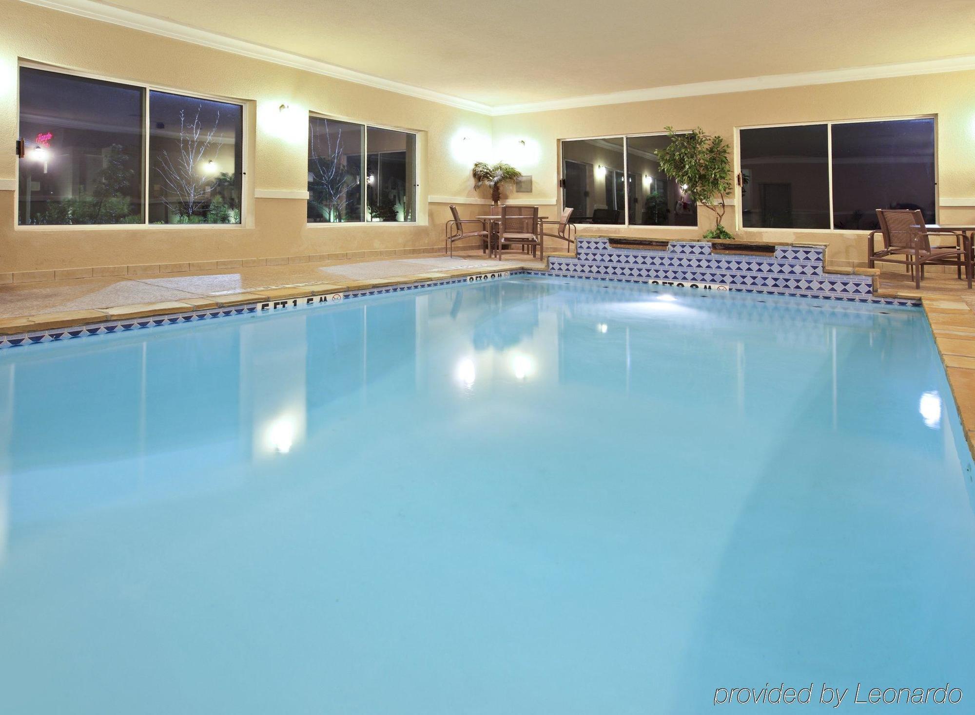 Holiday Inn Express Hotel & Suites Sherman Highway 75 By Ihg Ανέσεις φωτογραφία